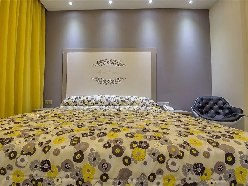 ****  Nicholas Color Hotel Ajia Napa Cypr
